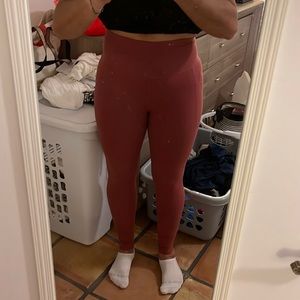 Workout pants w pockets super comfy/ perfection condition